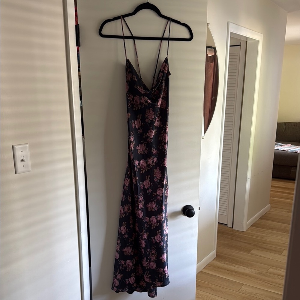 ASTR The Label Floral Midi Dress